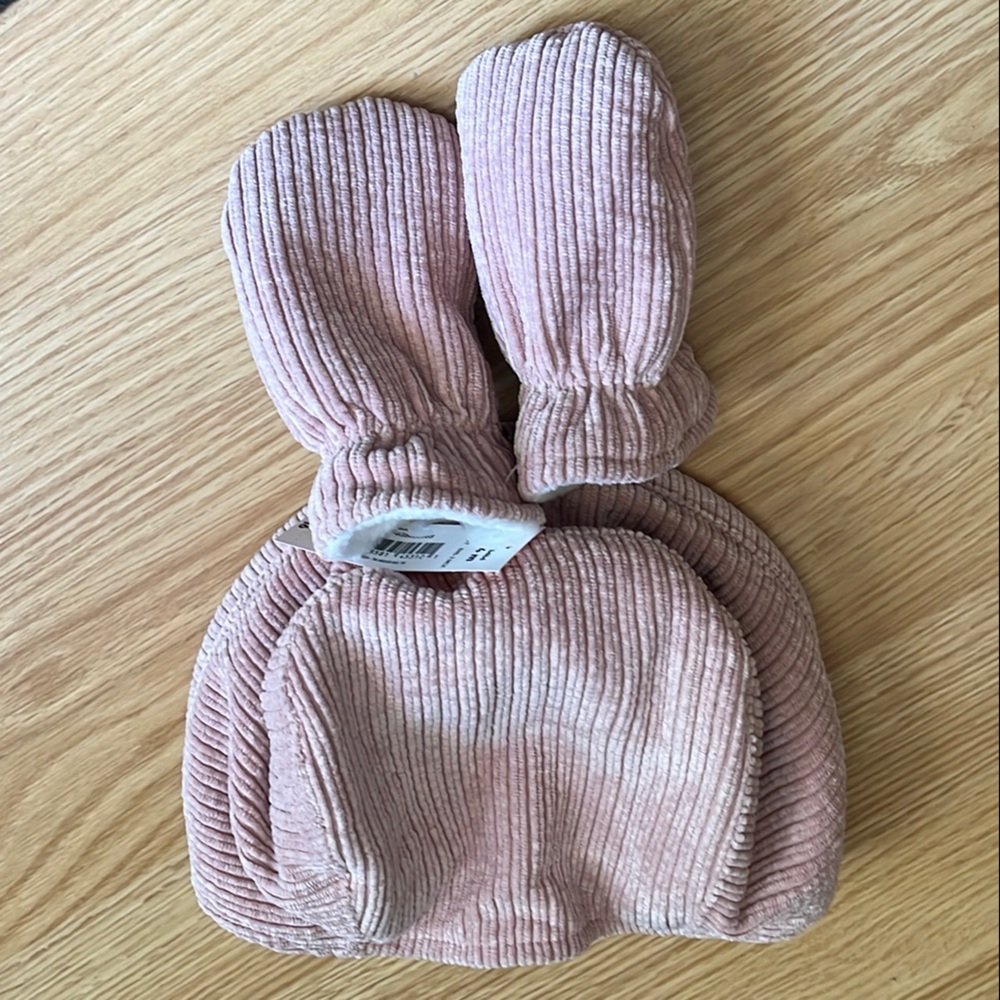 Joe Fresh NWT Baby 12-25 months Pink & White Matching Hat & Mittens Set $12